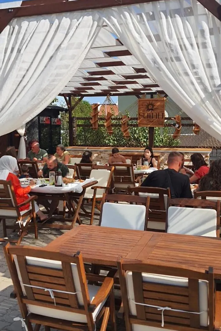 Suinn Cunda Ayvalı