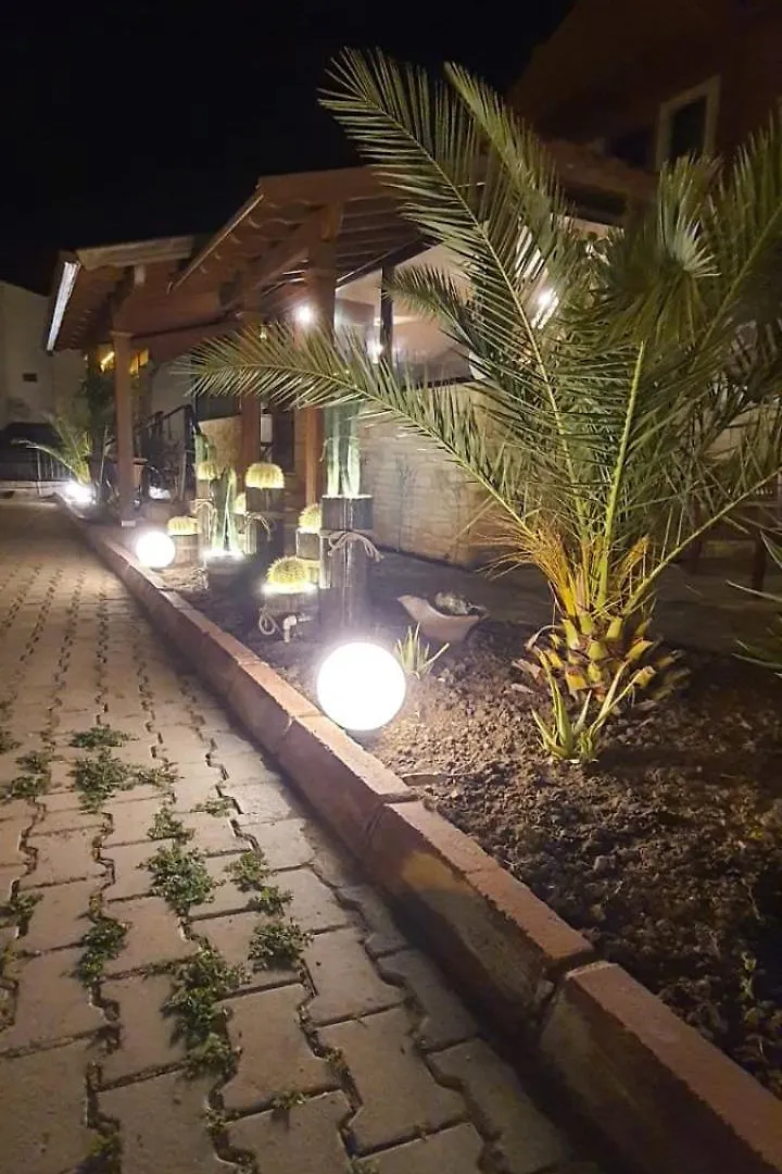 Suinn Cunda Ayvalı Konukevi