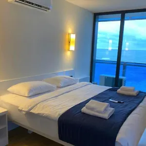 https://new-apartment-in-6000.batumihotels.net