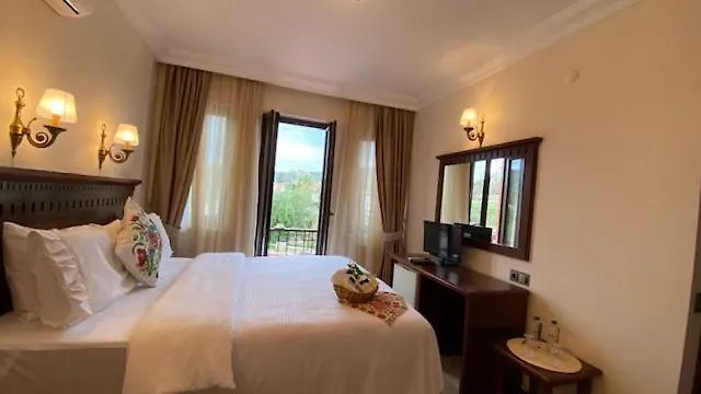 Suinn Cunda Ayvalı 2*,